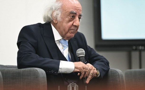 النادي الثقافي يحتفي بمرور 900 عام على مولد ابن رشد